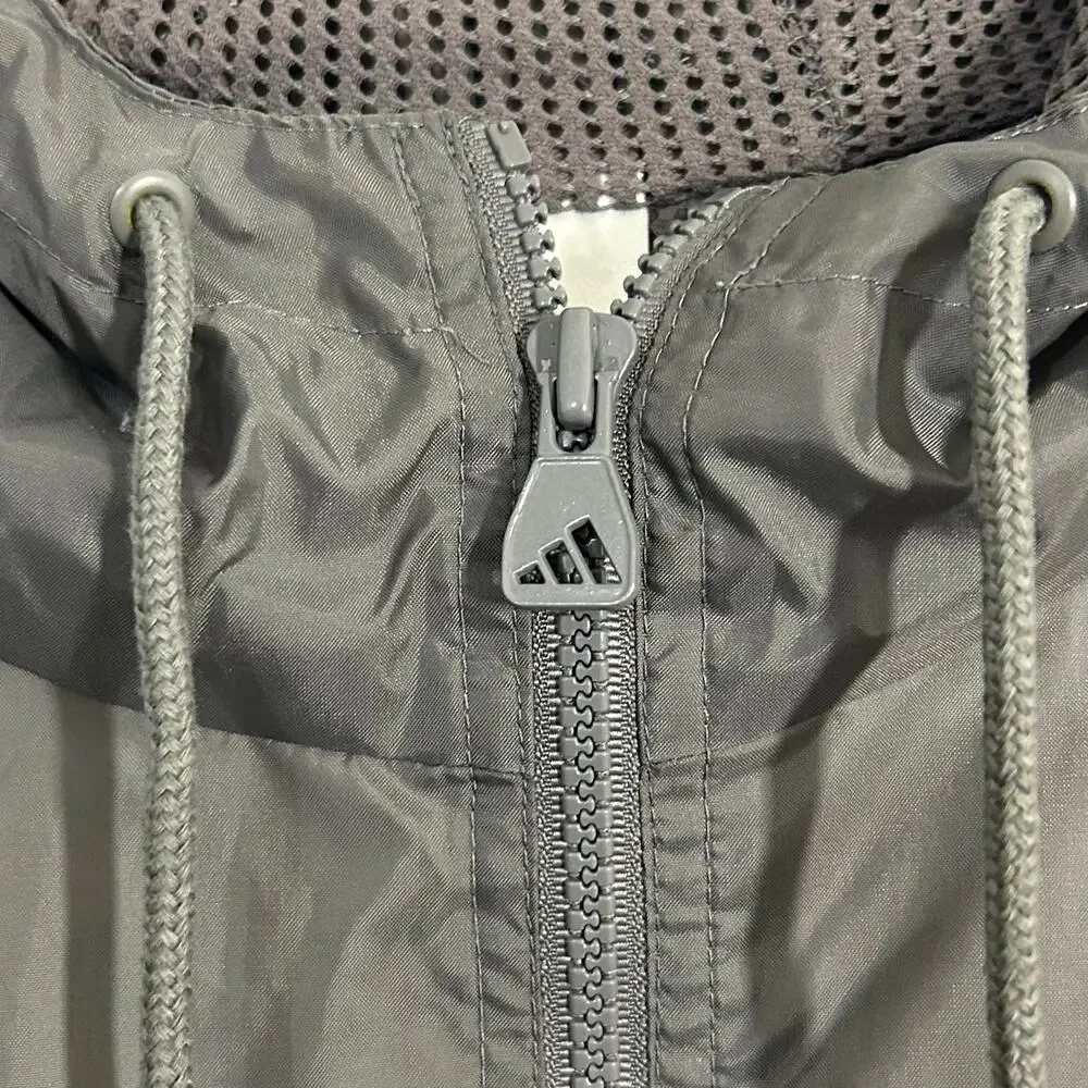 Adidas grey windbreaker large breathable lightweight outdoor